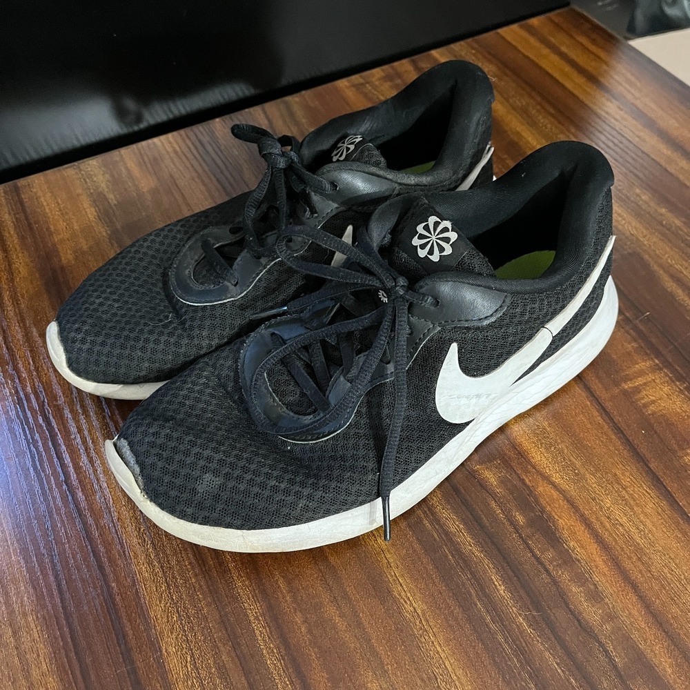 Nike Tanjun EasyOn FlyEase DV7775-001 Mens 7.5 Slip On Running Sneaker Gym Black